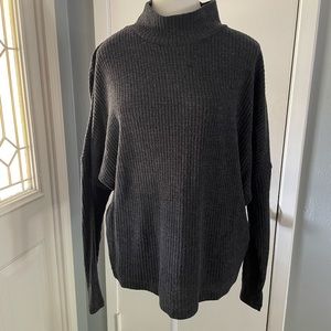 Z Supply mock turtle neck sweater. Charcoal grey.